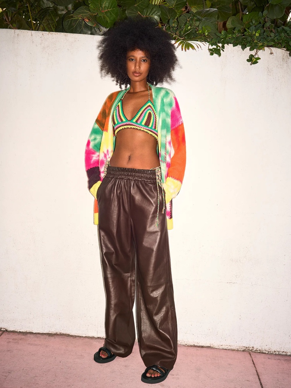 FRAME x Julia Sarr-Jamois collaboration STRETCH LEATHER WIDE LEG RARE
Size Small